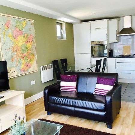 Central Luxury Apartment Cardiff Buitenkant foto